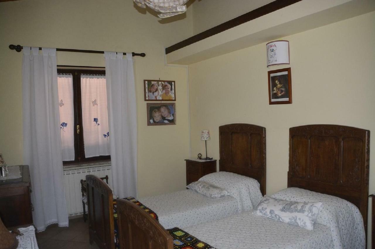 Il Laghetto Acomodação com café da manhã Torre Canavese Exterior foto